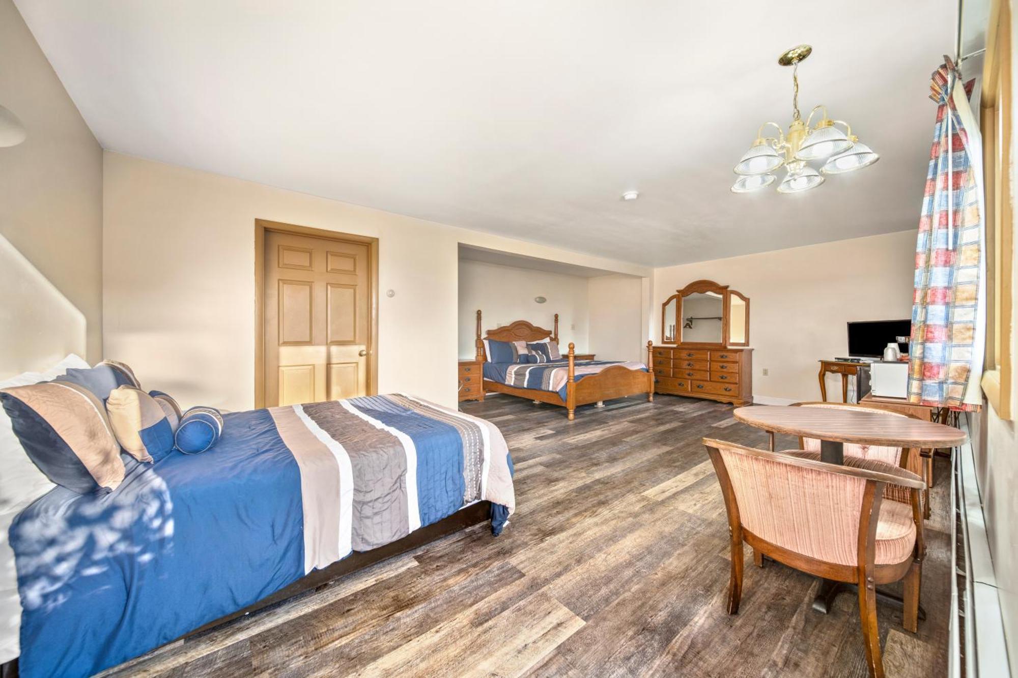 Thumb Heritage Inn Sandusky Exterior photo